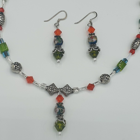 Vintage necklace and earrings - Picture 4 of 6